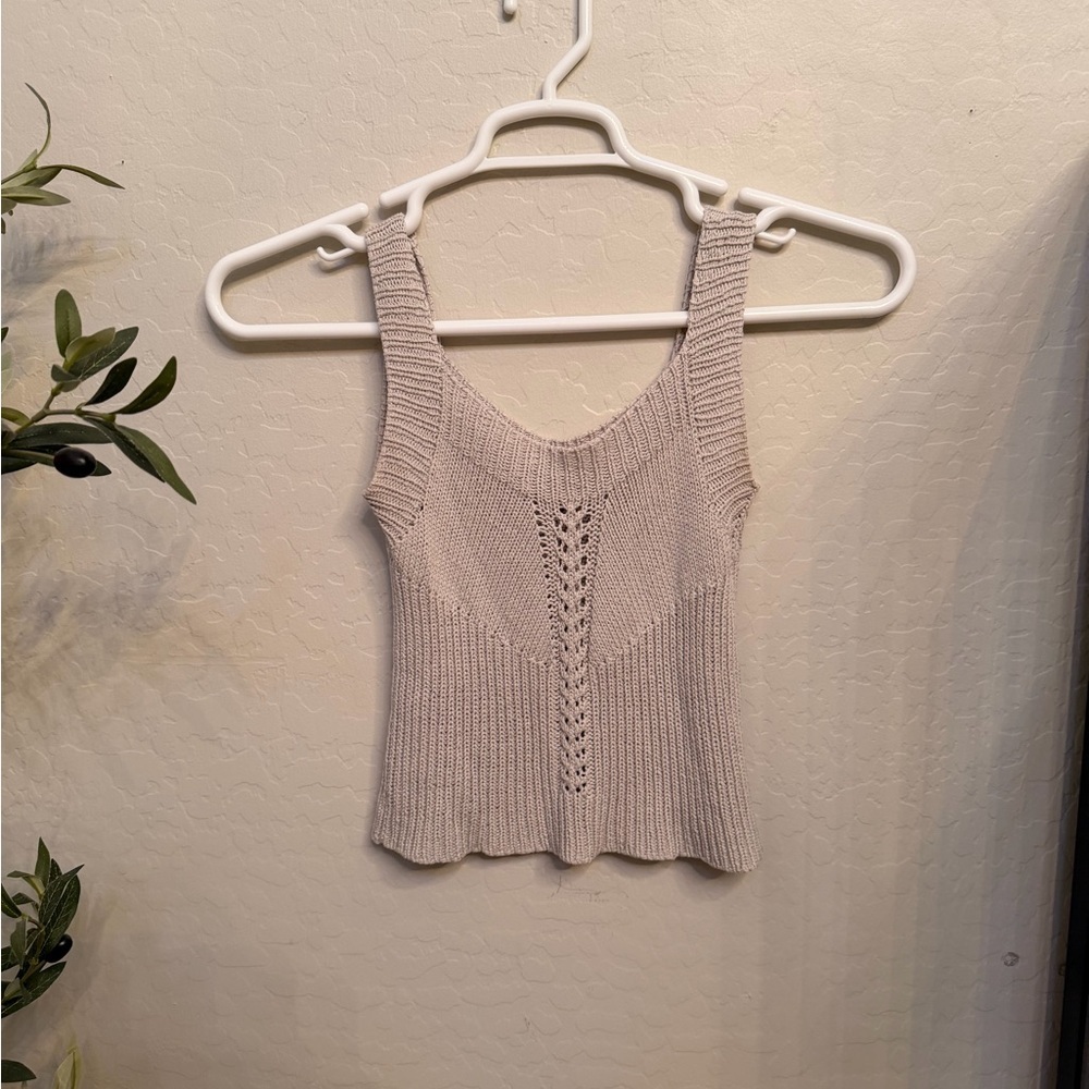Chic Knit Tank Top - Light Gray